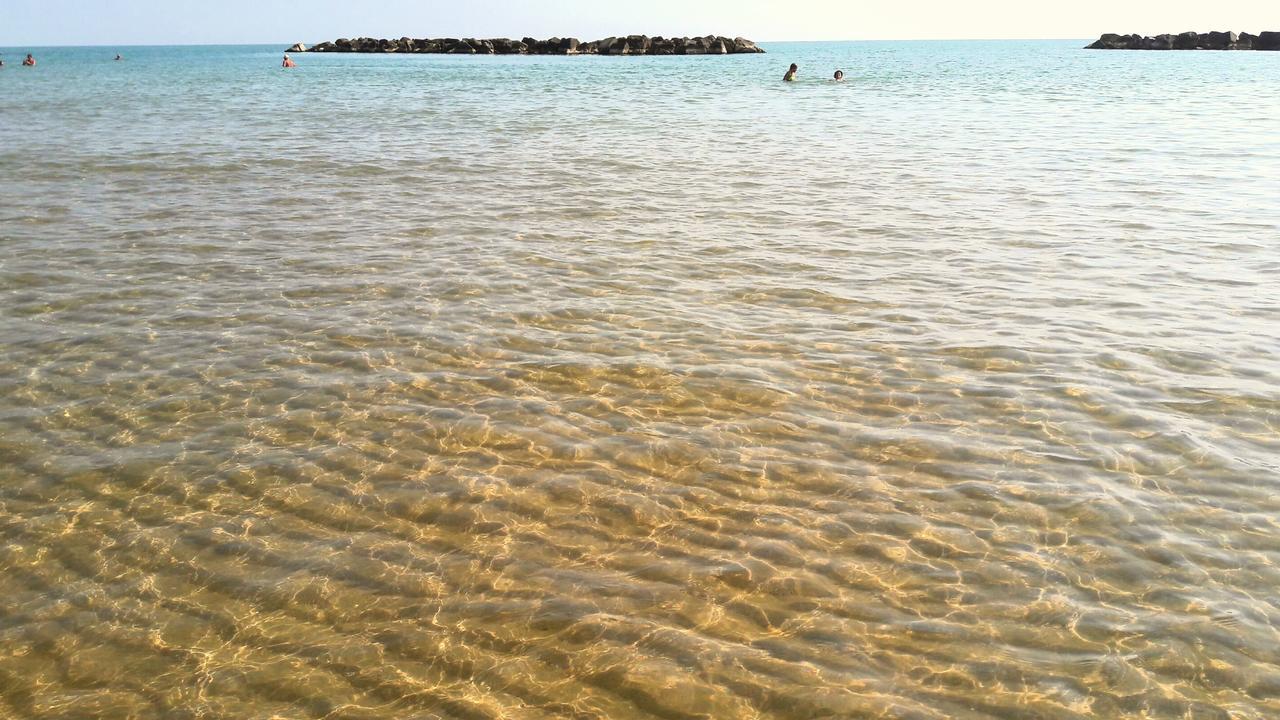 B&B Incanto Sotto Il Mare San Benedetto del Tronto Luaran gambar